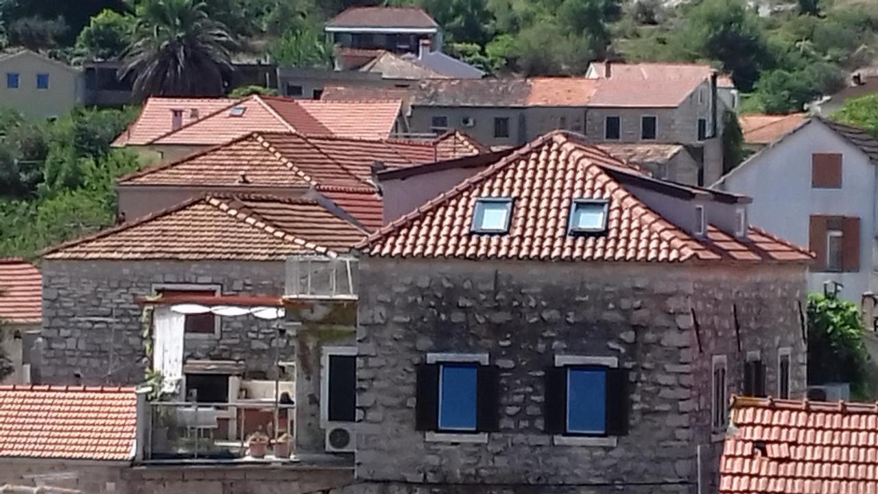 Apartment Gliha Jelsa  Esterno foto