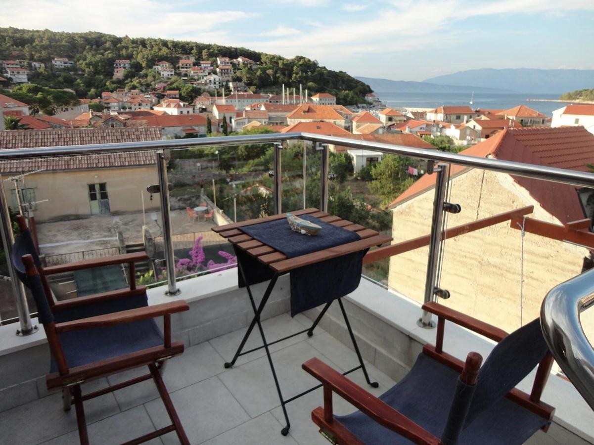 Apartment Gliha Jelsa  Esterno foto