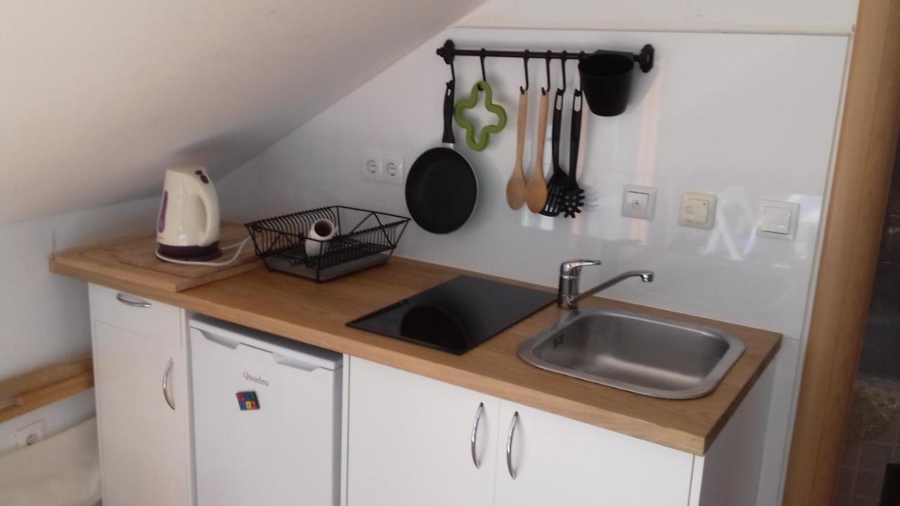 Apartment Gliha Jelsa  Esterno foto